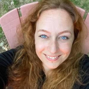 Meet your Posher, Marie-claude